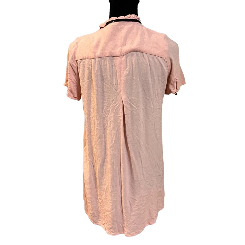 Cute blouse - Picture 2 of 5
